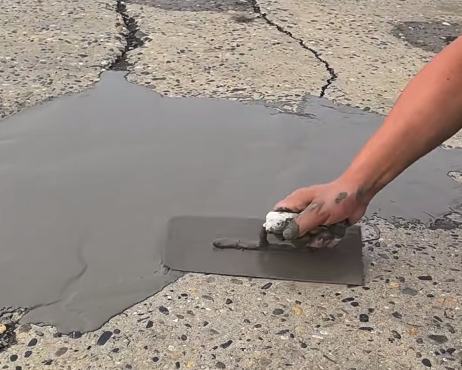清水CGM 高效薄层道路修补料（CGM 道路抢修料）